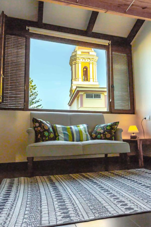 Апартаменты La Casa Del Reloj Эстепона Экстерьер фото